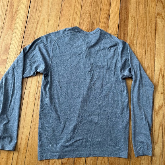 LULULEMON Mens Gray Henley Long Sleeve Tee - Picture 4 of 6
